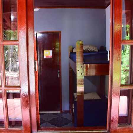 Beach House Ilha Grande Hostel Bagian luar foto