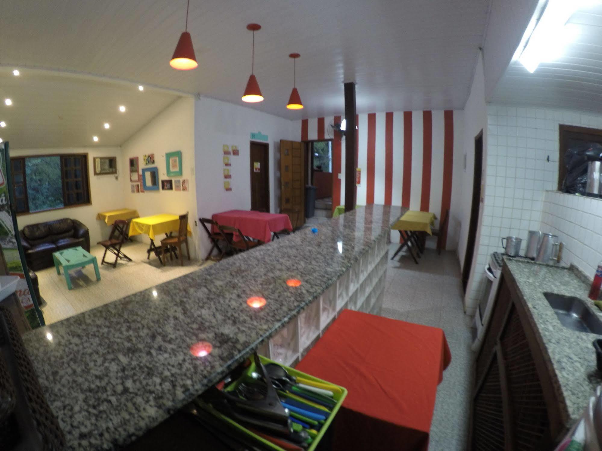 Beach House Ilha Grande Hostel Bagian luar foto