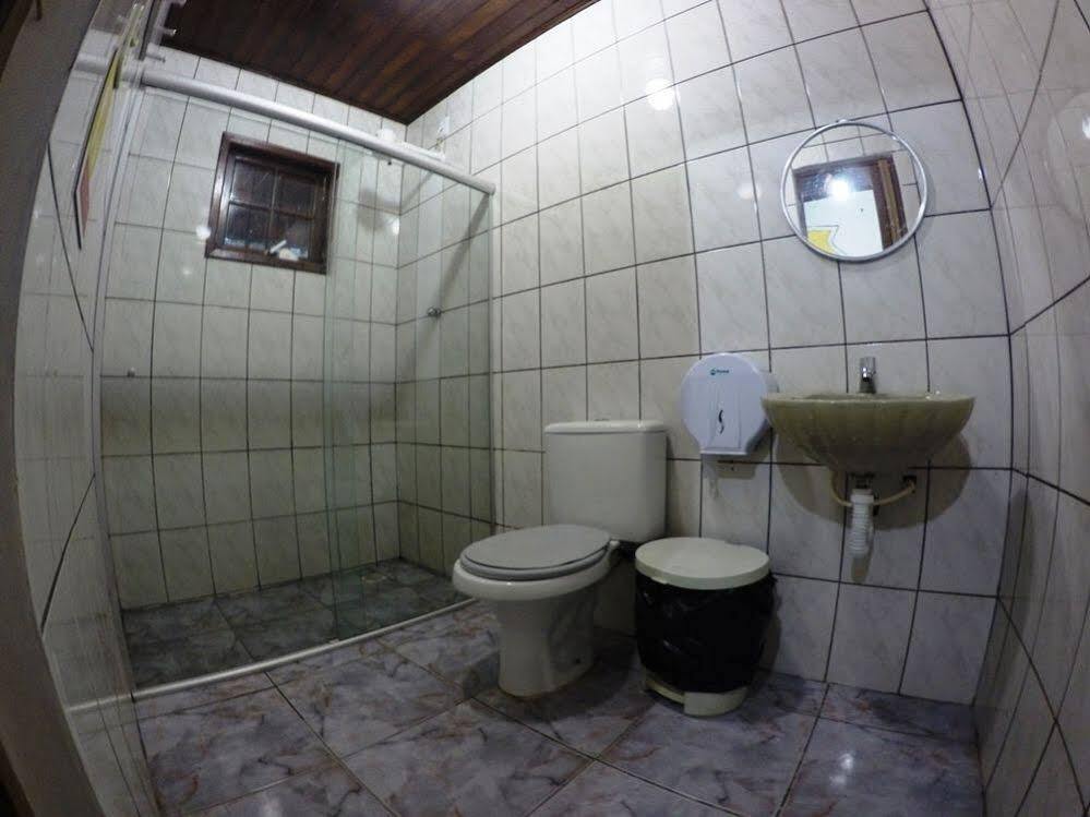 Beach House Ilha Grande Hostel Bagian luar foto