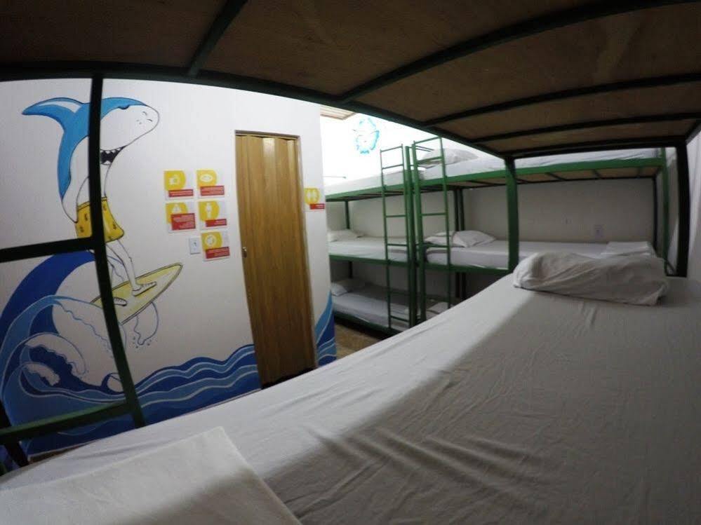 Beach House Ilha Grande Hostel Bagian luar foto